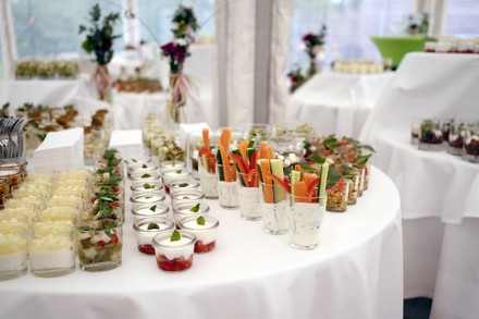 Leckeres Essen zur Eröffnungsfeier. (Foto: © Rebional GmbH)