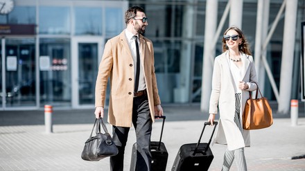 Zwei Geschäftsreisende