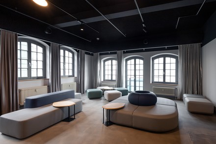 Auf allen Stockwerken gibt es Breakout-Areas. (Foto: © GINN-Gruppe)