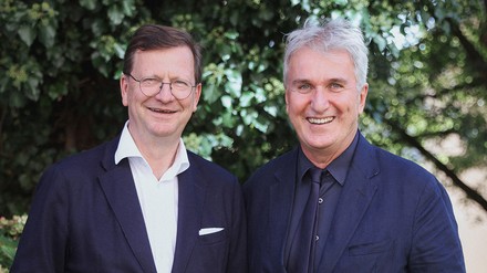 Gerald Kink (links) und der frisch gewählte Präsident Robert Mangold.