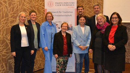 Mitwirkende an der Kick-off-Veranstaltung des Travel Industry Club Tourismus