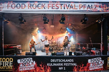 Live-Bands dürfen auf dem Pfälzer Foodrock Festival natürlich nicht fehlen. (Foto: © Alexander Shorti)