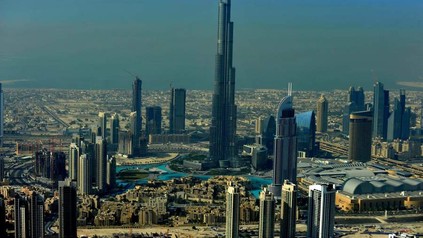 Das Burj Khalifa in der Skyline von Dubai
