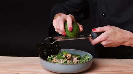 Julie Stoelzel bereitet Gerichte auch mal gerne ganz ohne Fleisch zu.