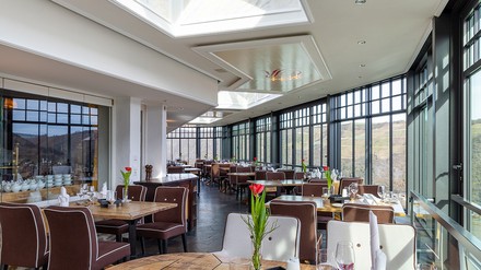 Das Restaurant im Schloss Rheinfels. (Foto: © Privathotels Dr. Lohbeck)