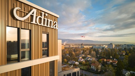 Das Adina in der Schweiz feiert einjähriges Jubiläum. (Foto: © Adina Hotels)