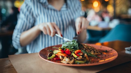 Ein Teller mit einer Speise
