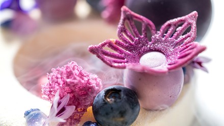 Süße Verwandlung im Raum „Incarnation“