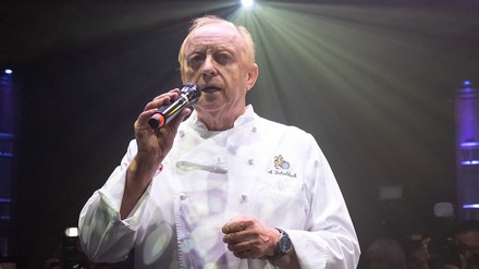 Alfons Schuhbeck auf der Bühne des „Teatro“ in München