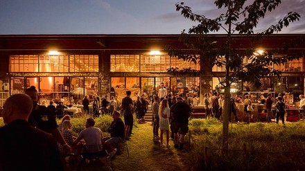 Abendstimmung auf dem Food Festival Open Mouth in Hamburg. (Foto: Wim Jansen/ Mediaserver Hamburg)