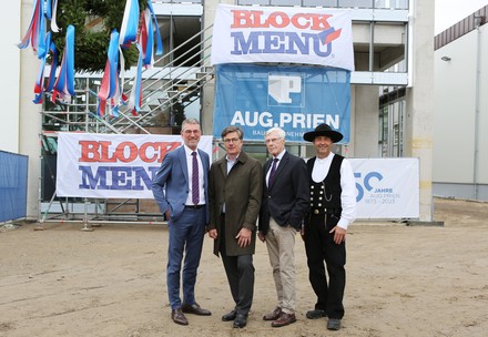 V. l.: Karl-Heinz Krämer, Michael Groß (Technischer GF Aug. Prien), Eugen Block und Thomas Fettköther