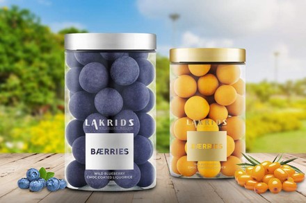 Zwei Gläser mit Lakrids Baerries