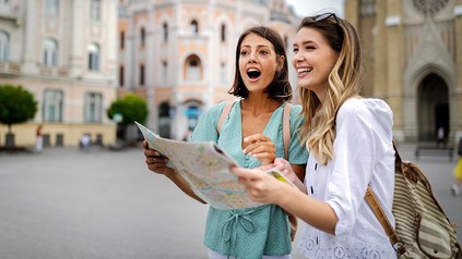 Zwei weibliche Touristen
