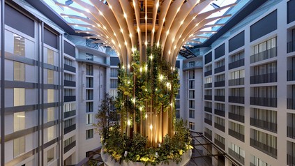 Vertikaler Garten im Radisson Collection Hotel in Berlin