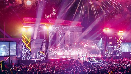 Silvester-Party am Brandenburger Tor in Berlin