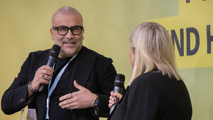 Kemal Üres im Gespräch