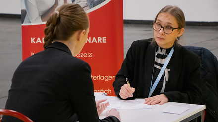 CV Check auf der Messe