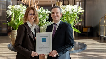 Christiane Reisberger Office Managerin und Sebastian Germershausen General Manager