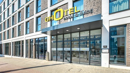 Ghotel hotel & living