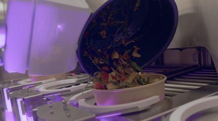 Kochroboter in Aktion