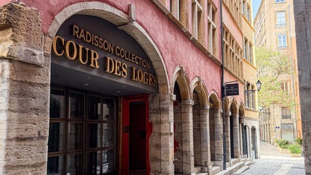 Cour des Loges Lyon, A Radisson Collection Hotel