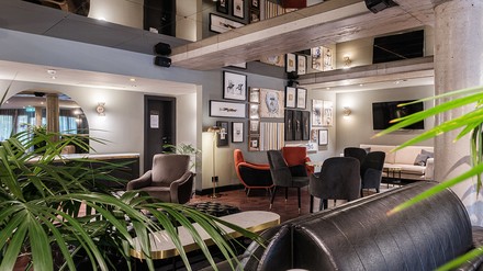 Lobby des Mercure Hotels Pforzheim