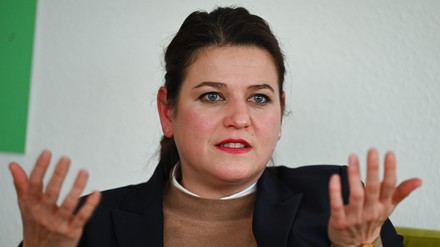 Porträt von Susanne Wingertszahn, Chefin des DGB