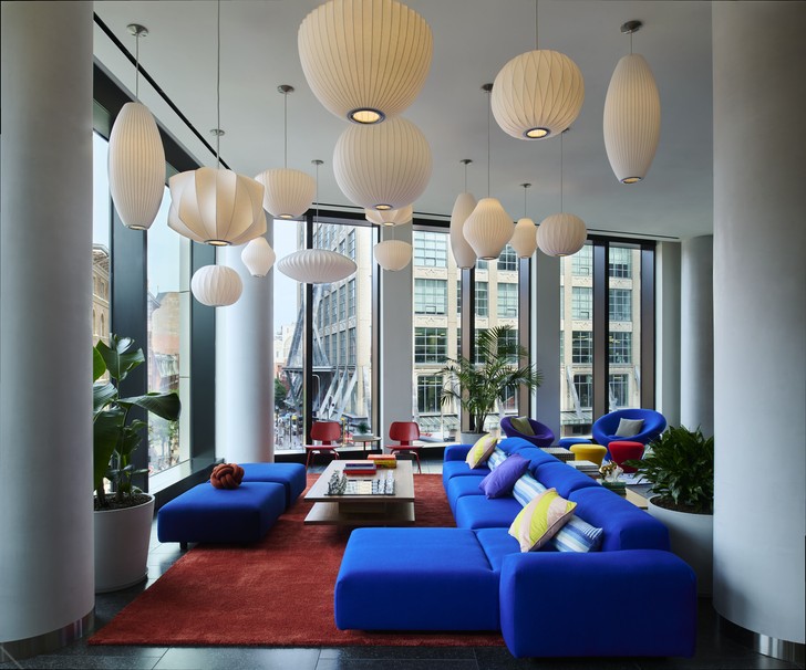 Lobby des citizenM Boston Black Bay