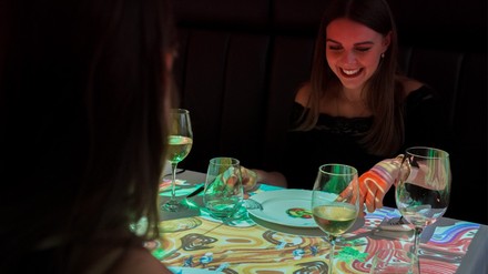 3D-Projektionen direkt auf dem Teller sorgen für ein einzigartiges Dinner-Erlebnis