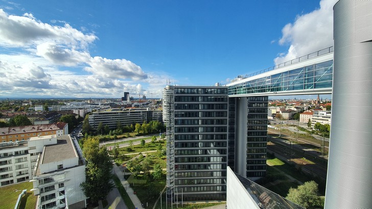 Brücke zwischen den Ten Towers