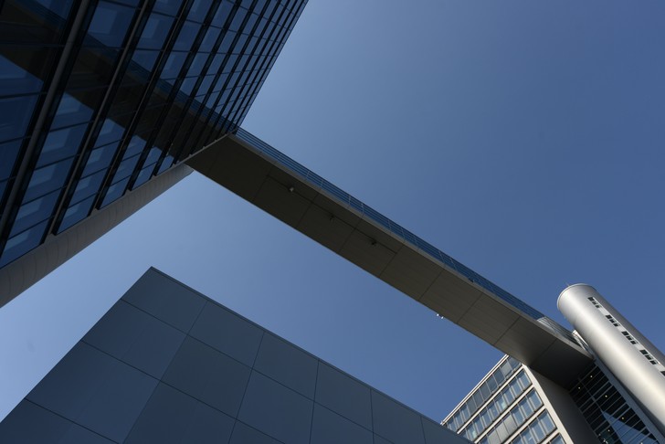 Brücke zwischen den Ten Towers