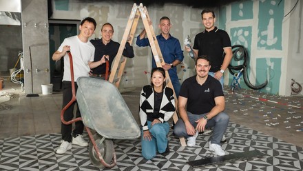 Shalong Yu, Harald Ebner, Miao Zhu, Attila Hüvelyes, Daniel Chuchlik und Lukas Teschmit