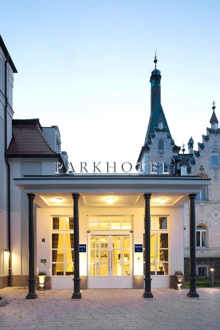 Außenansicht Dorint Parkhotel Meißen