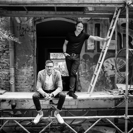 Geschäftsführer Amano Group: Phillip Rokeach, Ariel Schiff