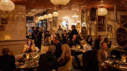 Zusje am  Aachener Markt