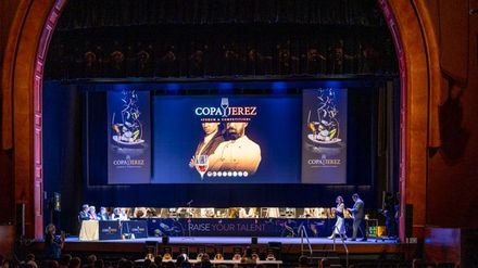 Bühne des internationalen Foodpairing-Wettbewerbs Copa Jerez 2025