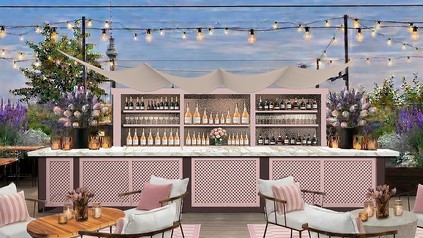 Rooftop-Bar des Amano Hotels in Berlin mit Blick über die Stadt, Teil des Konzepts Amano 2.0