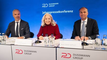 Catherine von Fürstenberg-Dussmann mit Wolf-Dieter Adlhoch und Markus Talanow