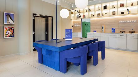 Lobby im wiedereröffneten smartments Prenzlauer Berlin