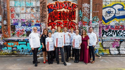 Finalisten des Rudolf Achenbach Preises 2026 gemeinsam mit Vertretern des Veranstalters und des VKD