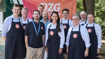 Torben Niemann (HKI), Carsten Bick (DZG), Lucas Krusius (VDFU), Dr. Marcel Klinge (DZG), Jürgen Gevers (VDFU), Homeira Amiri (DZG), Oliver Peters (DJH), Michael Buller (VIR), Frank Kienle (HKI) und Gunnar Borg (DJH)