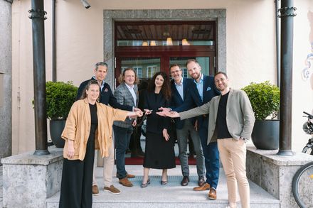 Schlüsselübergabe Henri Hotel Garmisch-Partenkirchen