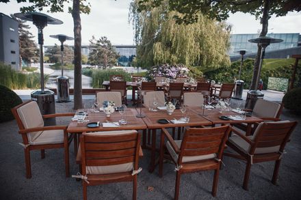 Parkterasse im The Ritz Carlton Wolfsburg