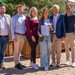 Jan-Luca Bachmann, stellvertretender Direktor Human Resources des Europa-Park, Frederik Mack, Direktor Human Resources des Europa-Park, Ida Platt und Annabelle Galm, Ausbildungsleiterinnen des Europa-Park, Jürgen Mack und Thomas Mack, geschäftsführende Gesellschafter des Europa-Park