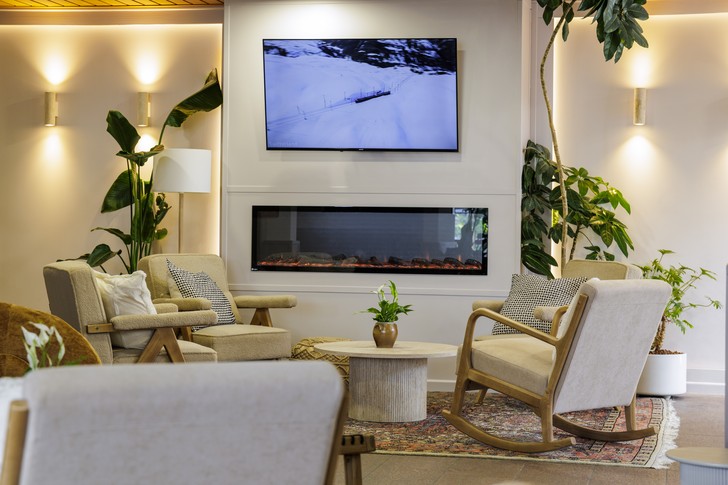 Lounge im Hotel Aeschi Interlaken