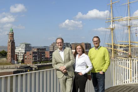 Die Hotelleitungen der drei Partnerbetriebe am Neuen Hafen