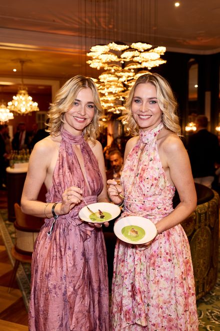 Nina und Julia Meise