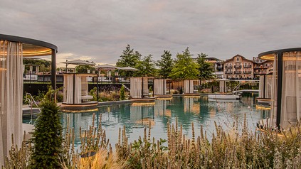 Poolanlage im das Stemp