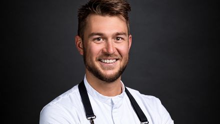 Portrait Maximilian Stock
