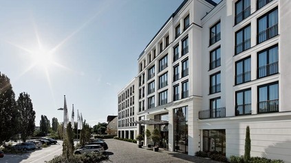Außenansicht Parkhotel Stuttgart Messe-Airport